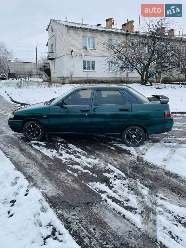 Седан ВАЗ / Lada 2110 2002 в Малой Виске