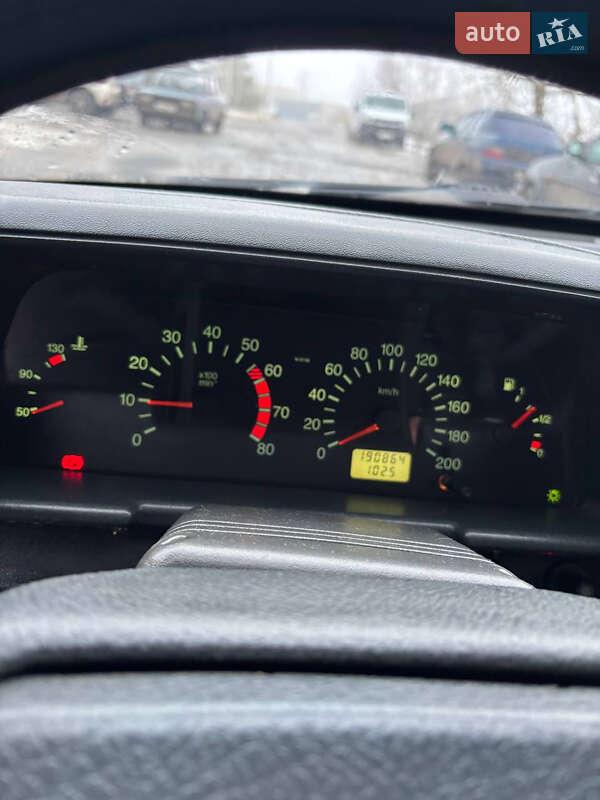 Седан ВАЗ / Lada 2110 2005 в Червоному Донце