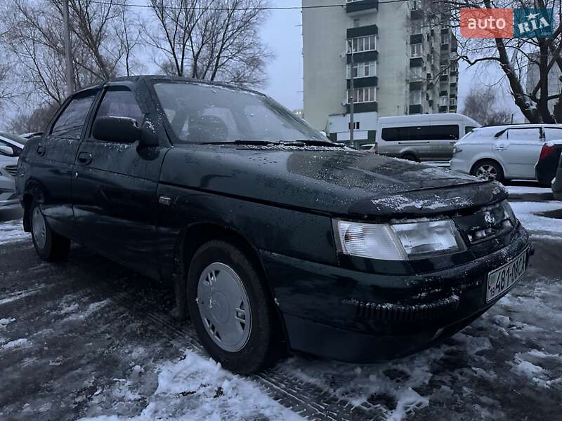 Седан ВАЗ / Lada 2110 2001 в Борисполе