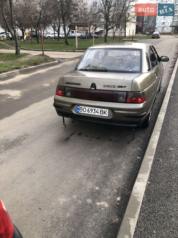 Седан ВАЗ / Lada 2110 2001 в Умани