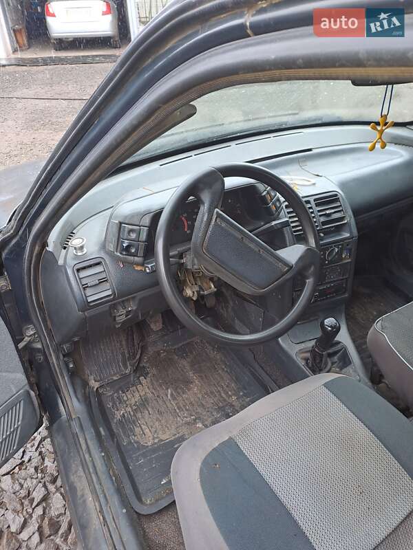 Седан ВАЗ / Lada 2110 2005 в Александрие