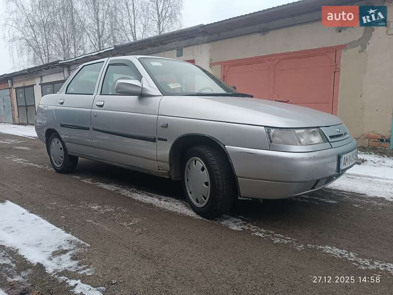 ВАЗ / Lada 2110 2005