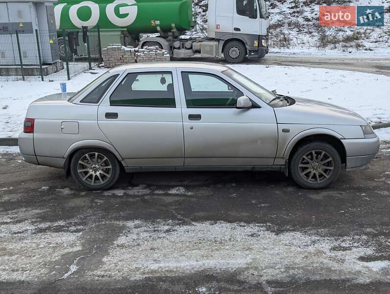 Седан ВАЗ / Lada 2110 2011 в Черкассах