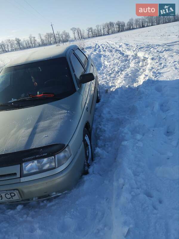 Седан ВАЗ / Lada 2110 2005 в Киеве