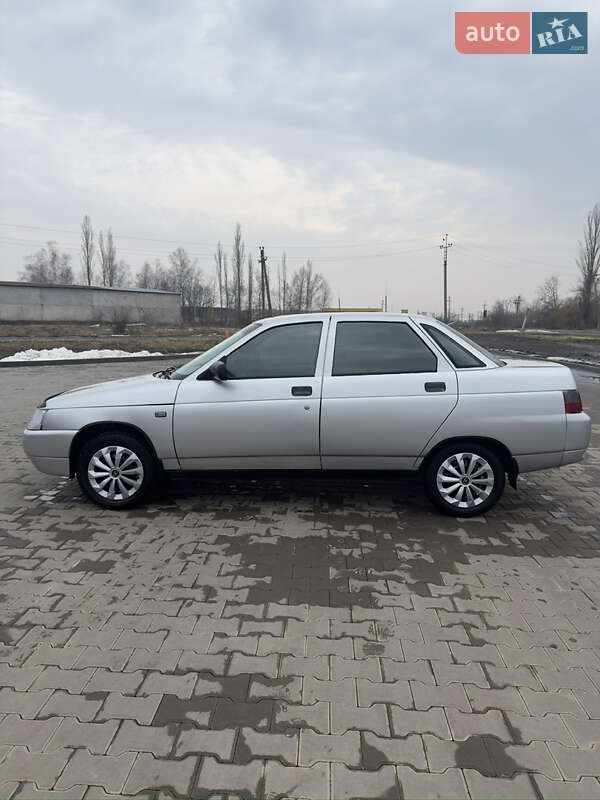 Седан ВАЗ / Lada 2110 2005 в Врадиевке