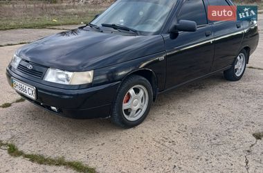 Седан ВАЗ 2110 2010 в Окнах