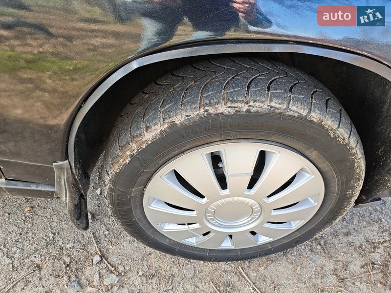 Седан ВАЗ / Lada 2110 2007 в Умані