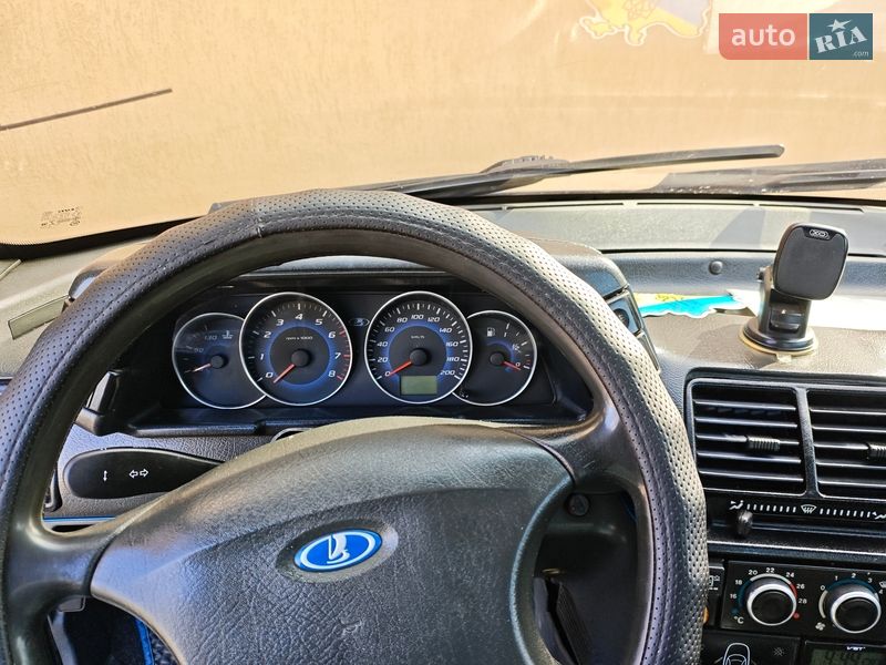 Седан ВАЗ / Lada 2110 2007 в Умані