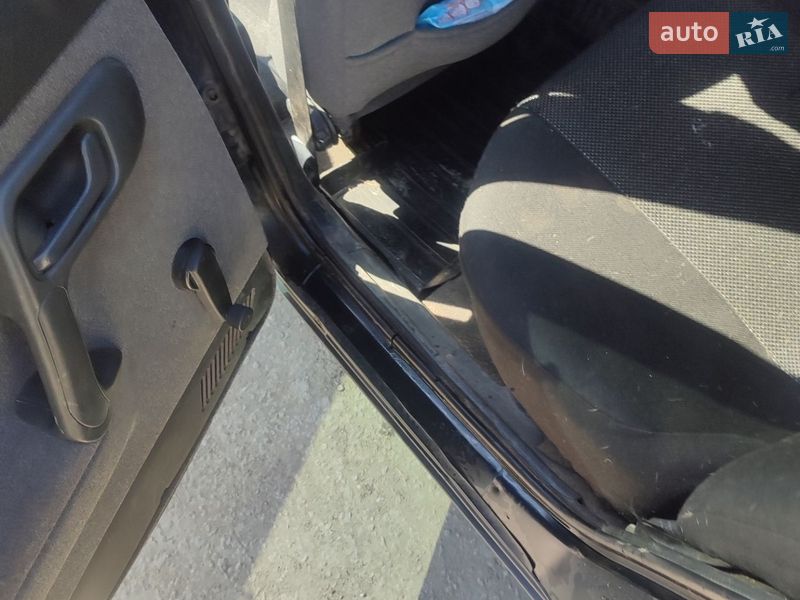 Седан ВАЗ / Lada 2110 2007 в Днепре