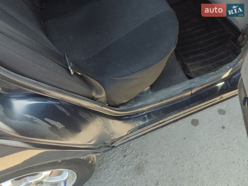 Седан ВАЗ / Lada 2110 2007 в Днепре