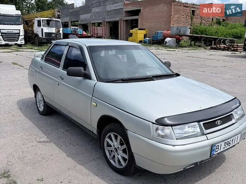 ВАЗ / Lada 2110