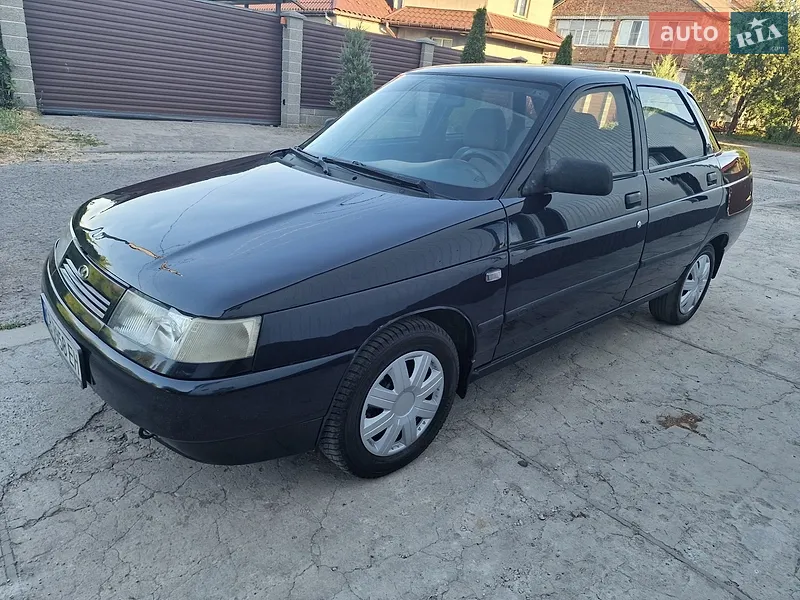 ВАЗ / Lada 2110