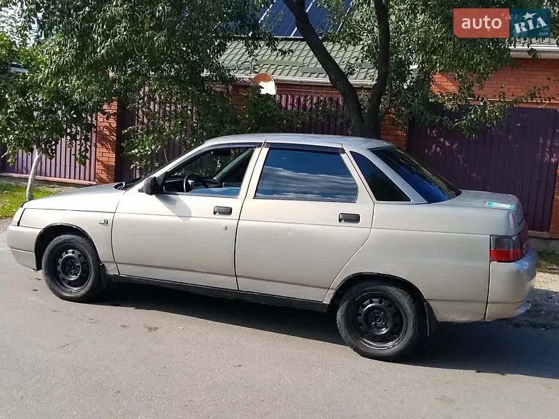 ВАЗ / Lada 2110
