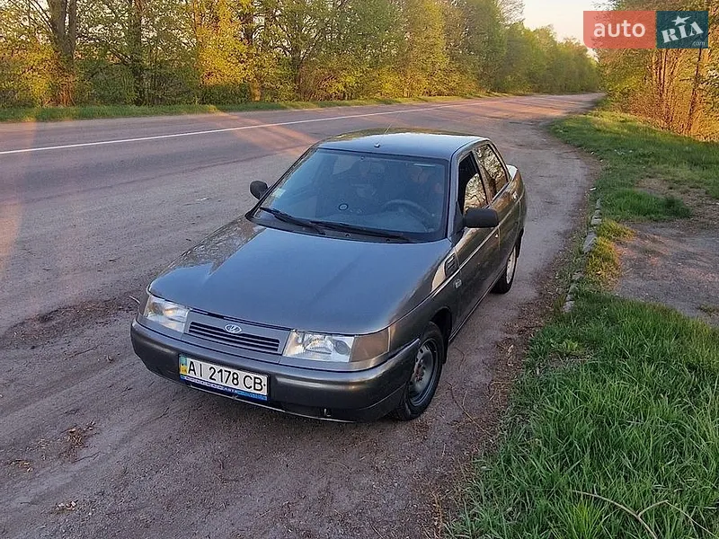ВАЗ / Lada 2110