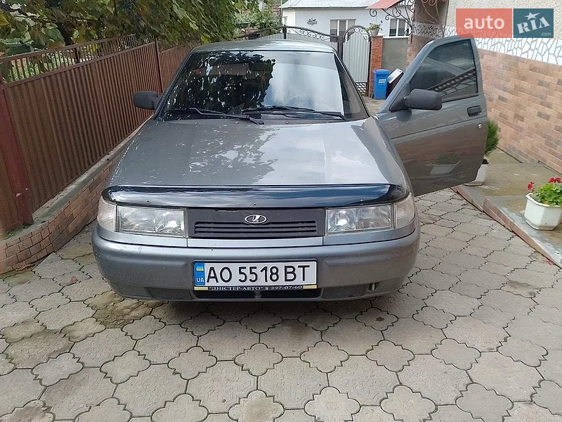 ВАЗ / Lada 2110