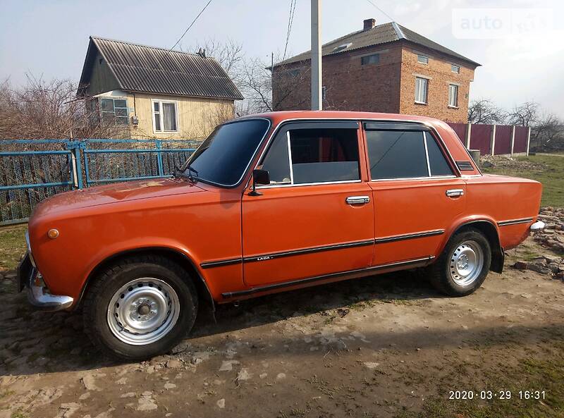 Седан ВАЗ 2111 1980 в 