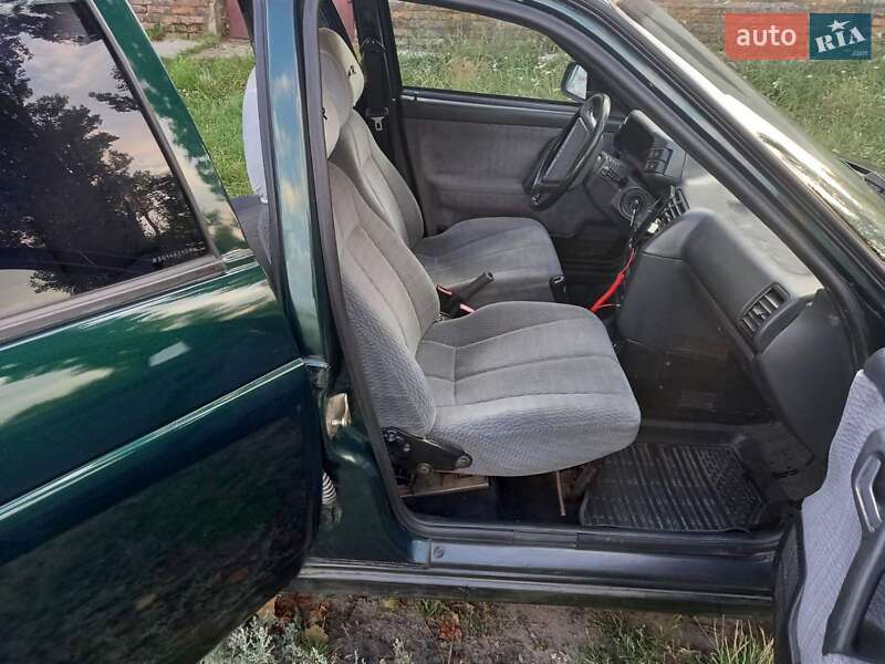 Універсал ВАЗ / Lada 2111 2003 в Світловодську