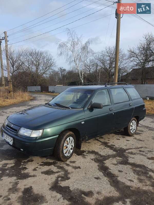 Универсал ВАЗ / Lada 2111 2002 в Ромнах