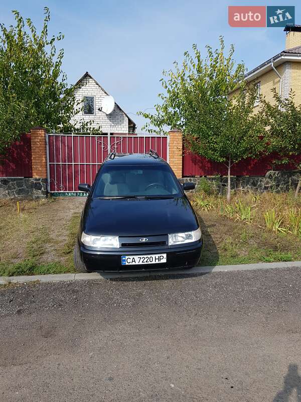 ВАЗ / Lada 2111 2010