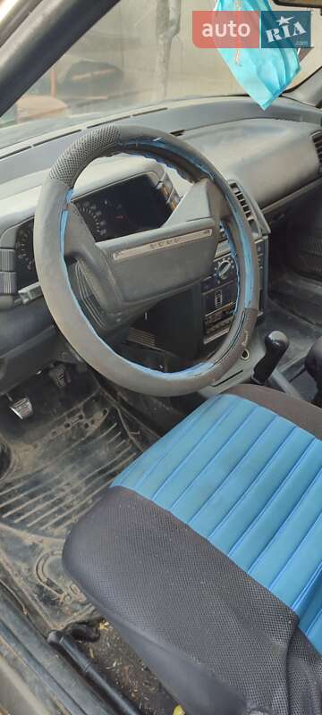 Универсал ВАЗ / Lada 2111 2001 в Сарате
