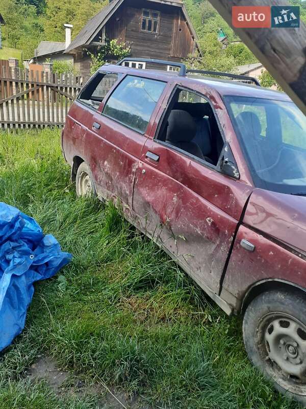 Универсал ВАЗ / Lada 2111 2004 в Тячеве