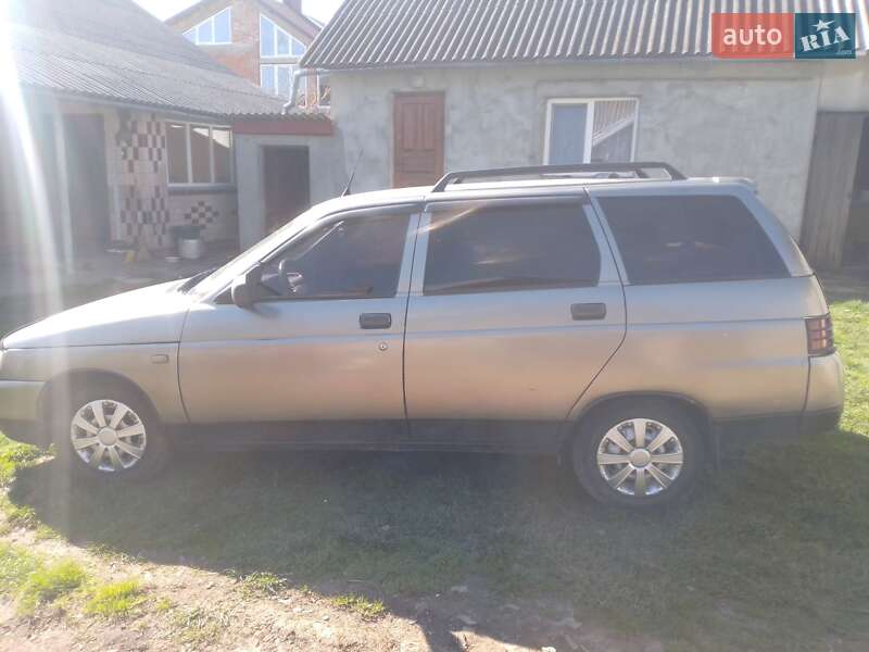 Универсал ВАЗ / Lada 2111 2000 в Бучаче