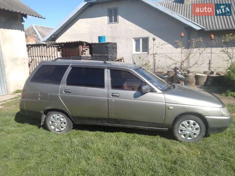 Универсал ВАЗ / Lada 2111 2000 в Бучаче