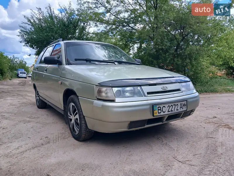 ВАЗ / Lada 2111