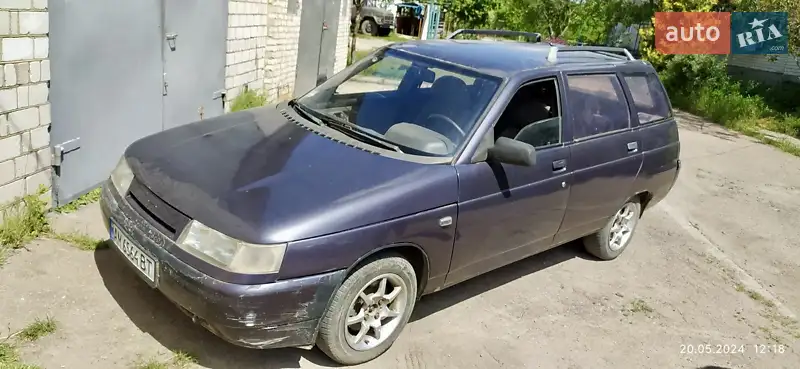 ВАЗ / Lada 2111 2001