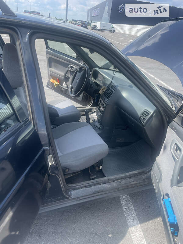 Універсал ВАЗ / Lada 2111 2008 в Львові