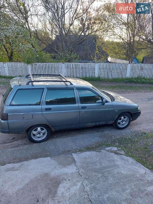 Универсал ВАЗ / Lada 2111 2007 в Корсуне-Шевченковском фото 2 Универсал ВАЗ / Lada 2111 2007 в Корсуне-Шевченковском