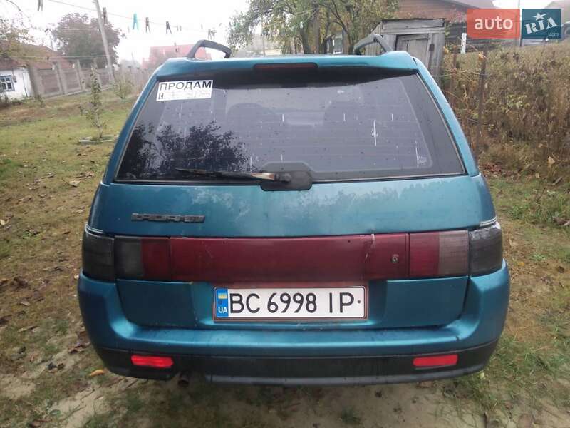 Универсал ВАЗ / Lada 2111 2000 в Ровно