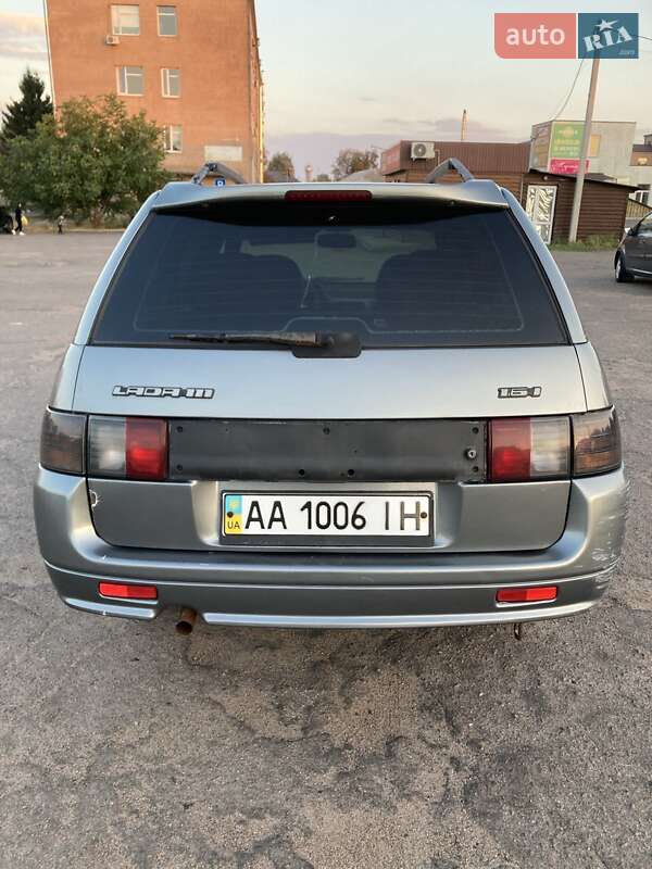 Универсал ВАЗ / Lada 2111 2006 в Чернобае