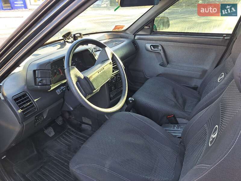 Универсал ВАЗ / Lada 2111 2007 в Николаеве