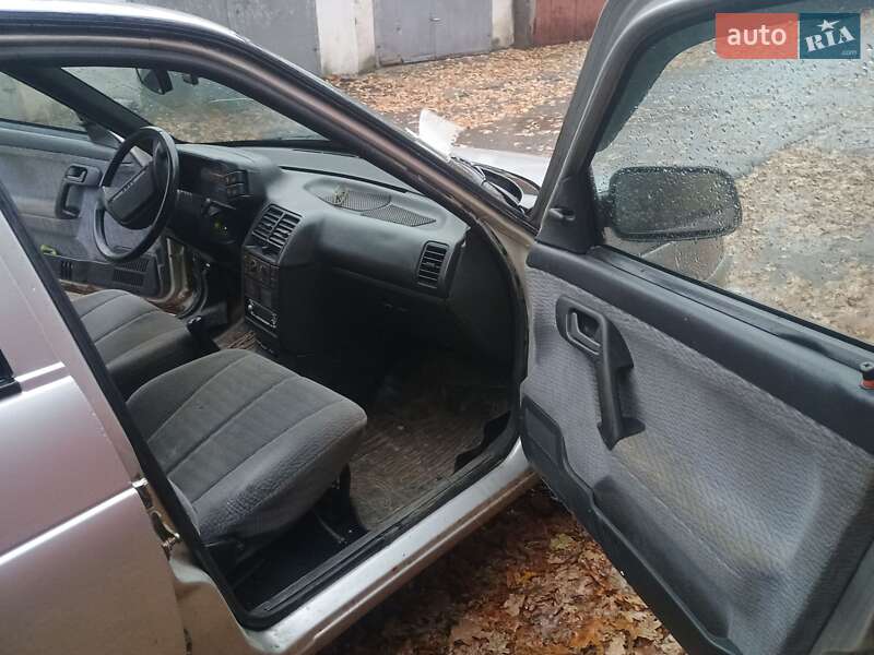 Универсал ВАЗ / Lada 2111 2003 в Львове фото 10 Универсал ВАЗ / Lada 2111 2003 в Львове