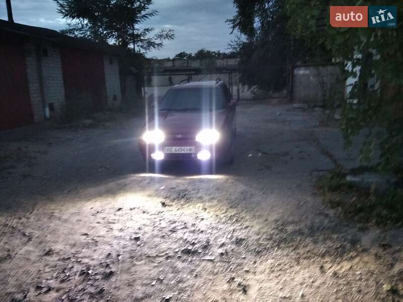 Универсал ВАЗ / Lada 2111 2002 в Кривом Роге