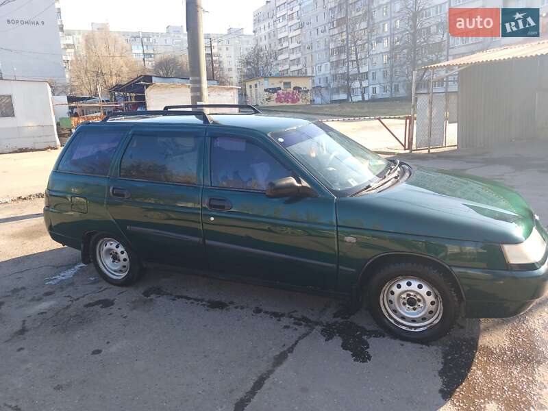Универсал ВАЗ / Lada 2111 2004 в Вольнянске