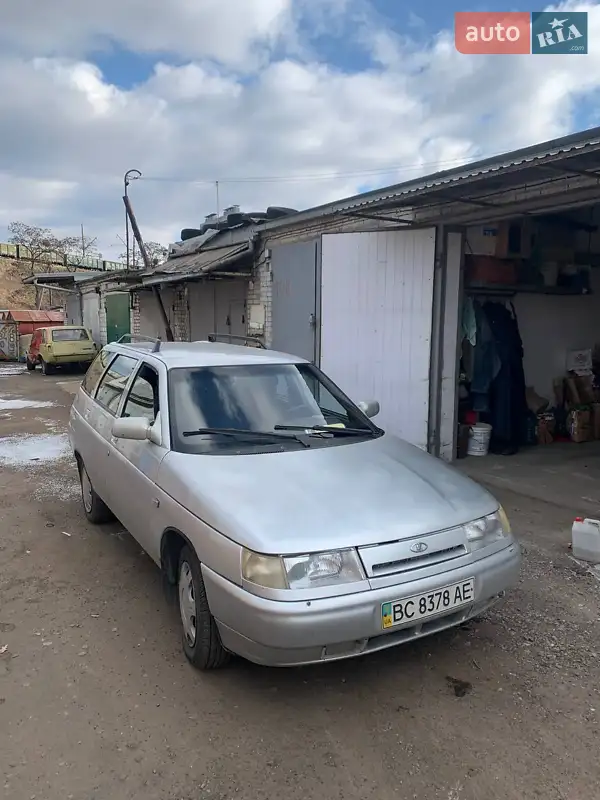 ВАЗ / Lada 2111