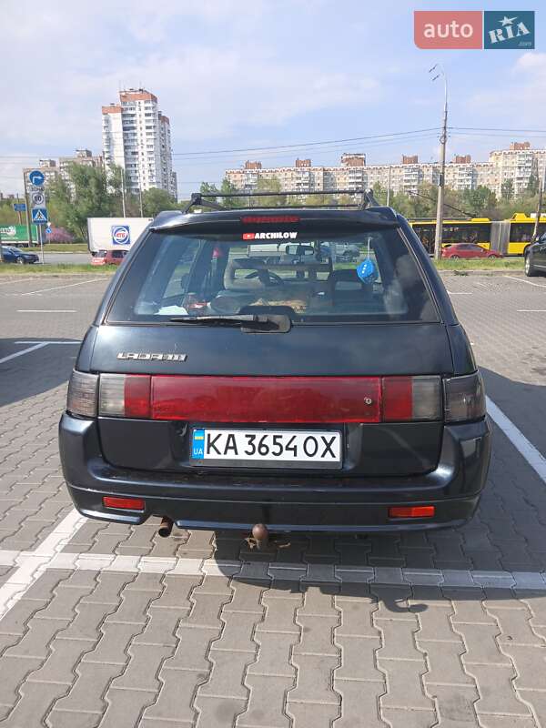 Универсал ВАЗ / Lada 2111 2004 в Киеве