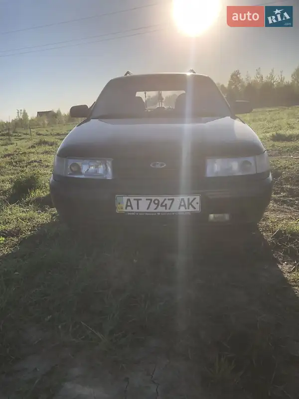ВАЗ / Lada 2111