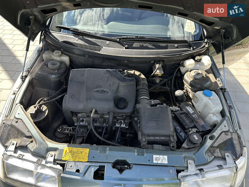 Универсал ВАЗ / Lada 2111 2008 в Черкассах