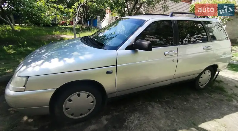 ВАЗ / Lada 2111