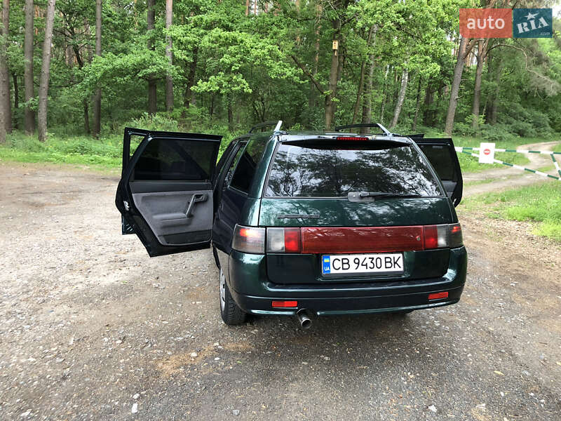 Универсал ВАЗ / Lada 2111 2003 в Чернигове