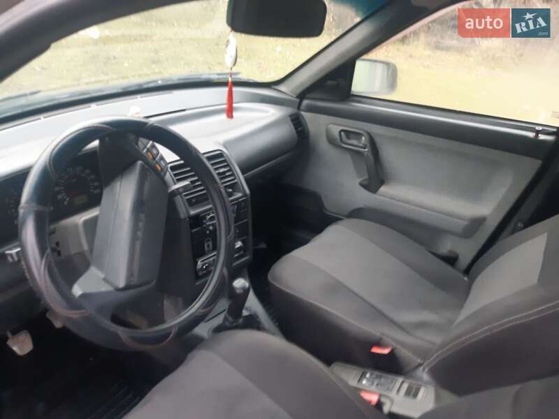 Универсал ВАЗ / Lada 2111 2008 в Павлограде фото 4 Универсал ВАЗ / Lada 2111 2008 в Павлограде