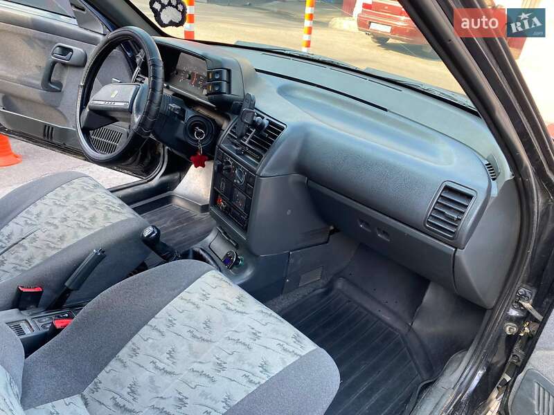Универсал ВАЗ / Lada 2111 2007 в Киеве