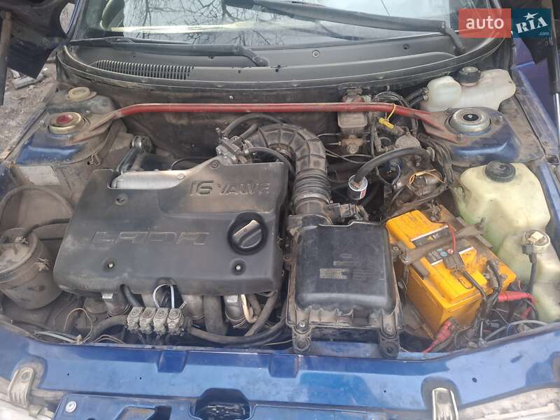 Универсал ВАЗ / Lada 2111 2002 в Харькове фото 6 Универсал ВАЗ / Lada 2111 2002 в Харькове