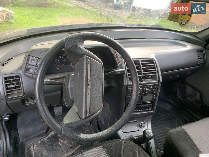 Универсал ВАЗ / Lada 2111 2005 в Глобине