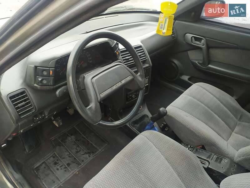 Универсал ВАЗ / Lada 2111 2002 в Новой Водолаге