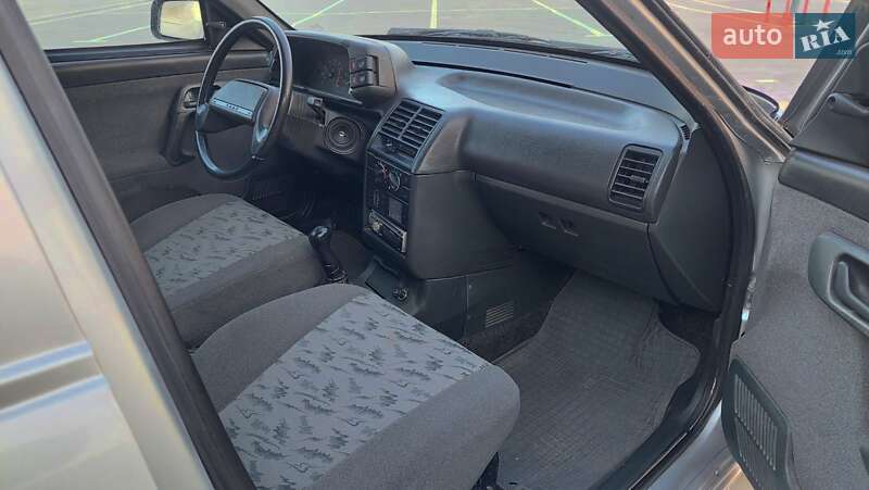 Универсал ВАЗ / Lada 2111 2006 в Киеве