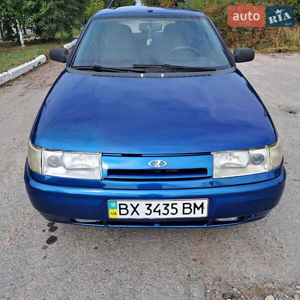 Универсал ВАЗ / Lada 2111 2002 в Звягеле